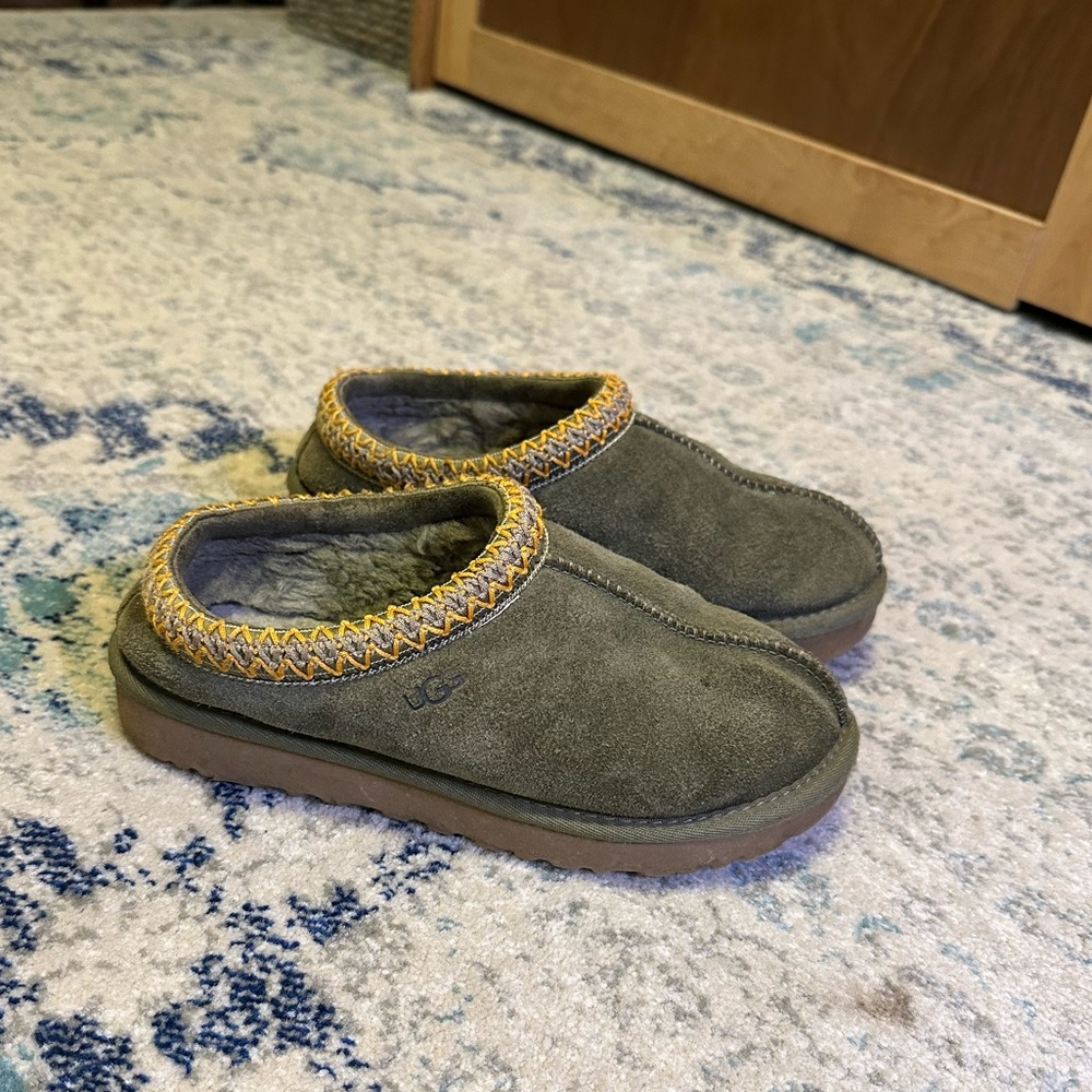 Ugg Tasman Slipper